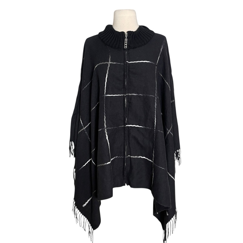 NEW‎ DKNY Womens Window Pane Fringe Poncho Sweater Black Super Soft & Cozy!